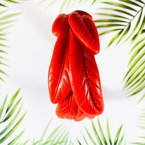 Faux Bakelite cherry red tropical palm leaf bracelet, Tiki luau pinup